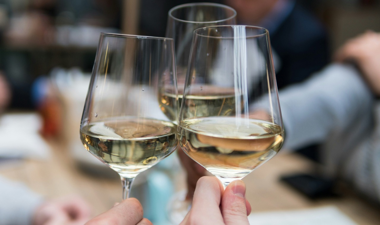 WineGlasses.jpeg